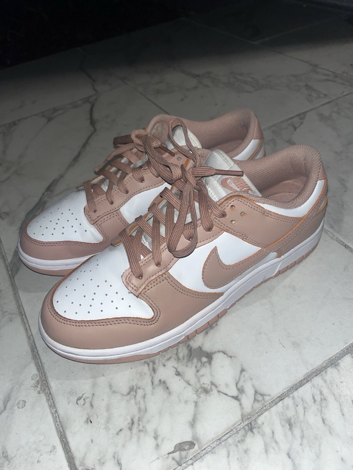 Womens Nike Dunks Rose Whisper Size 10