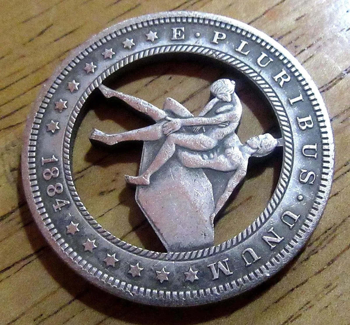 1884 Sexy Couple Hobo Nickel Dollar Coin Amazing Art Hollow Cut