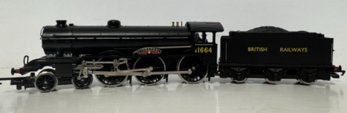 Hornby R.2044 'Liverpool' Train Pack Collection - Picture 5 of 23
