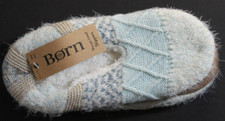 NEW Born Sherpa Lined Soft Sole Knit Slipper Socks tan light blue Women's M/L