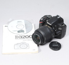 NIKON D3200 24.2 MP DSLR W AF-S NIKKOR 18-55MM 3.5-5.6G  3671910 1064 CLICKS