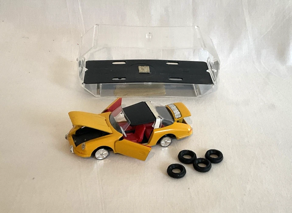 Sablon 1 Porsche Targa VINTAGE Yellow 1/43 Made Belgium *No Tire Melt*! - Image 2 of 4