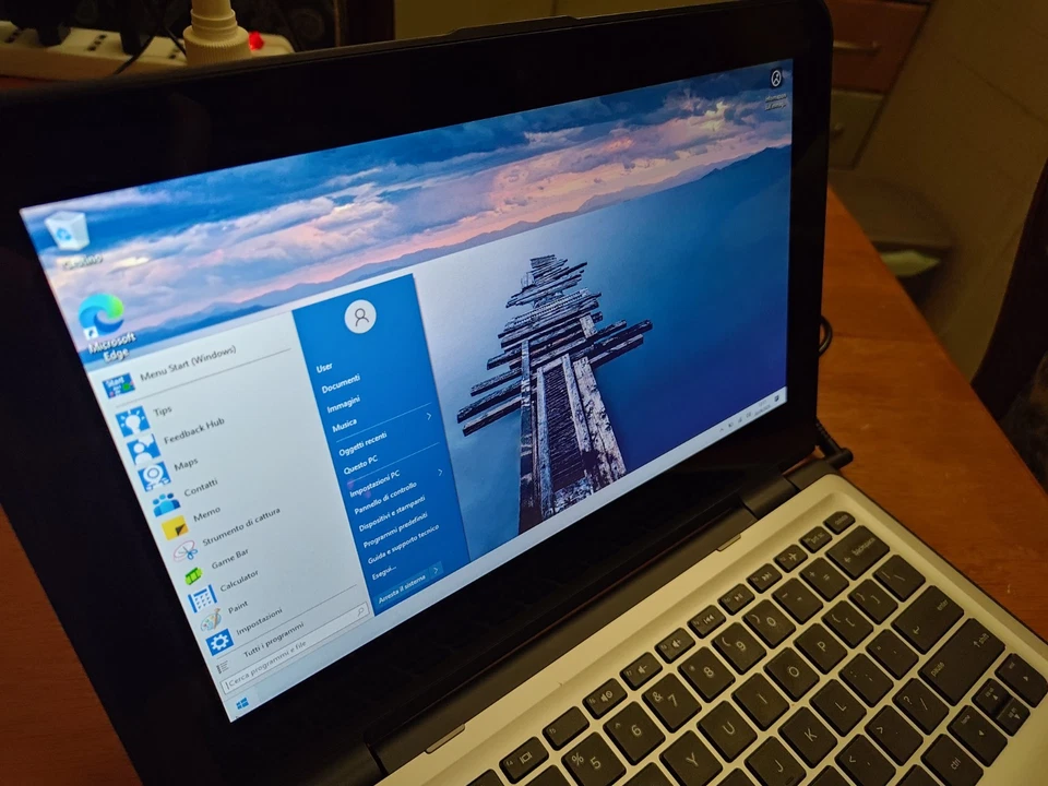 Notebook 11,6" Convertible 2 in 1 HP x360 310 G2 , 4GB RAM, 128GB  Laptop - Immagine 4 di 4