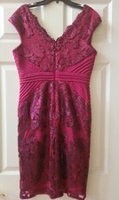 adrianna papell dress 6 cap sleeve v neckline midi sheath silhouette cranberry