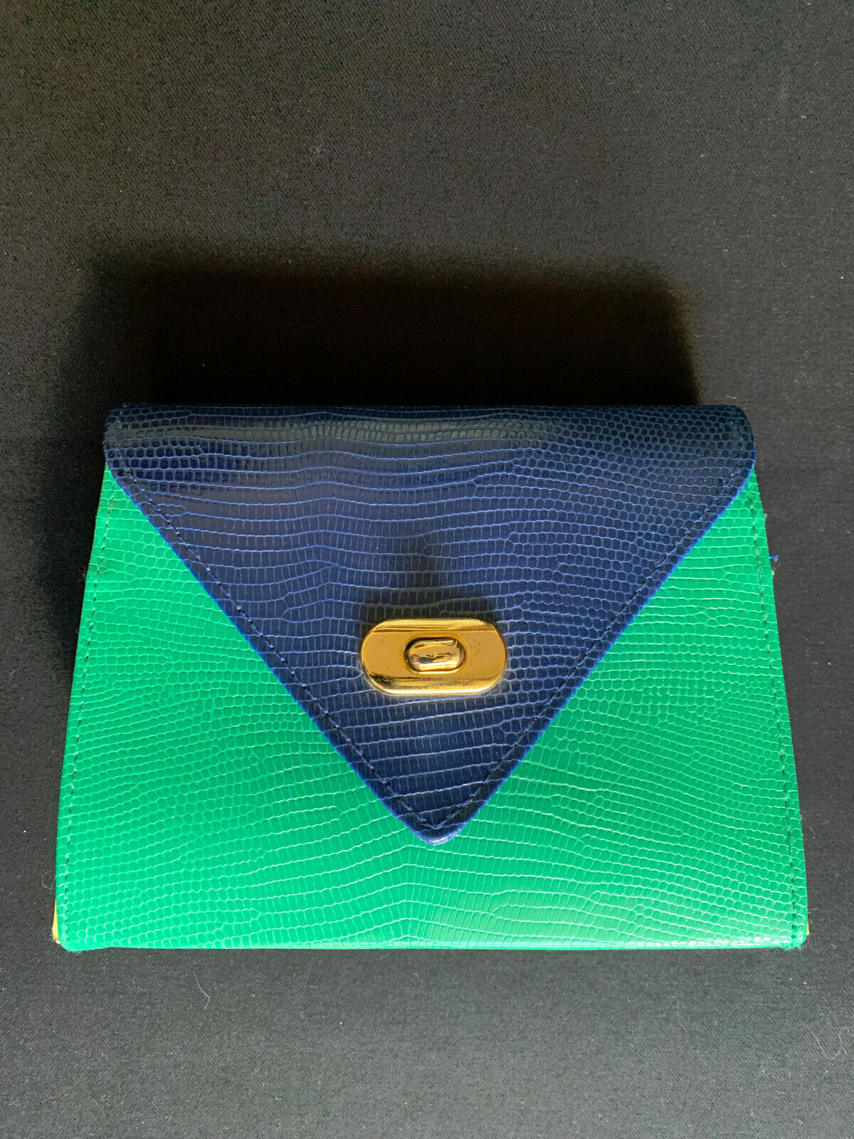 Vintage Mundi Cross Body Bag Purse, Small, Green-… - image 2
