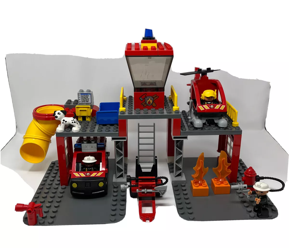LEGO DUPLO TOWN FIRE FIRE STATION 5601 100 COMPLETE