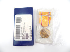 Vintage WWII US American Defense Service Medal