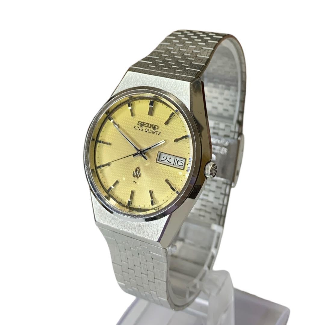 SEIKO King Quartz 5856-8020 Vintage Day Date Silver Gold Men's