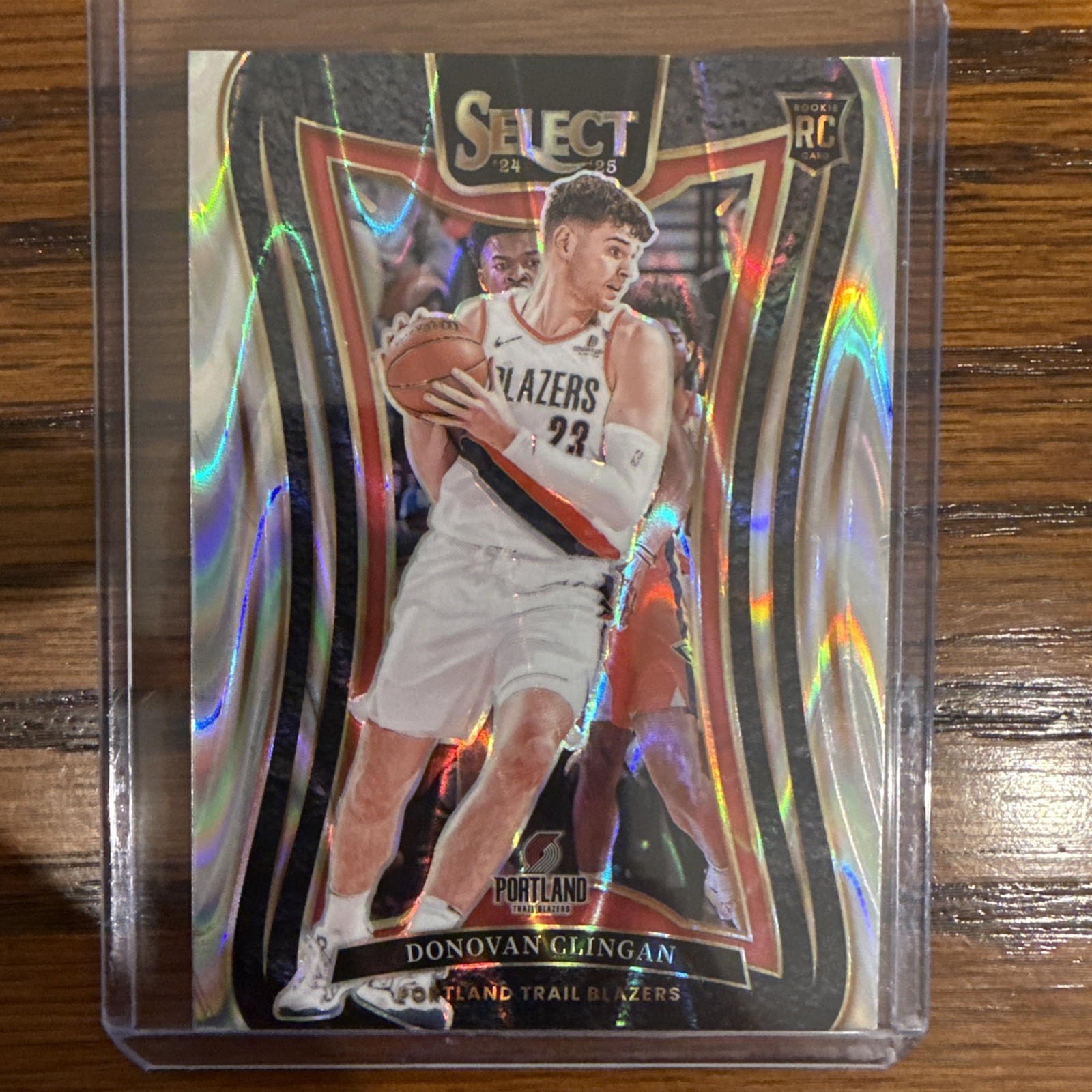 2024-25 Panini Select - Mezzanine Level Donovan Clingan #69 Tectonic Prizms (RC)