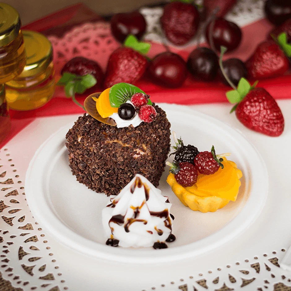 Placas redondas de bagazo sin PFAS Karat Earth de 6"" - 1000 ct, KE-BPR06-1CFF Foto 2 de 4