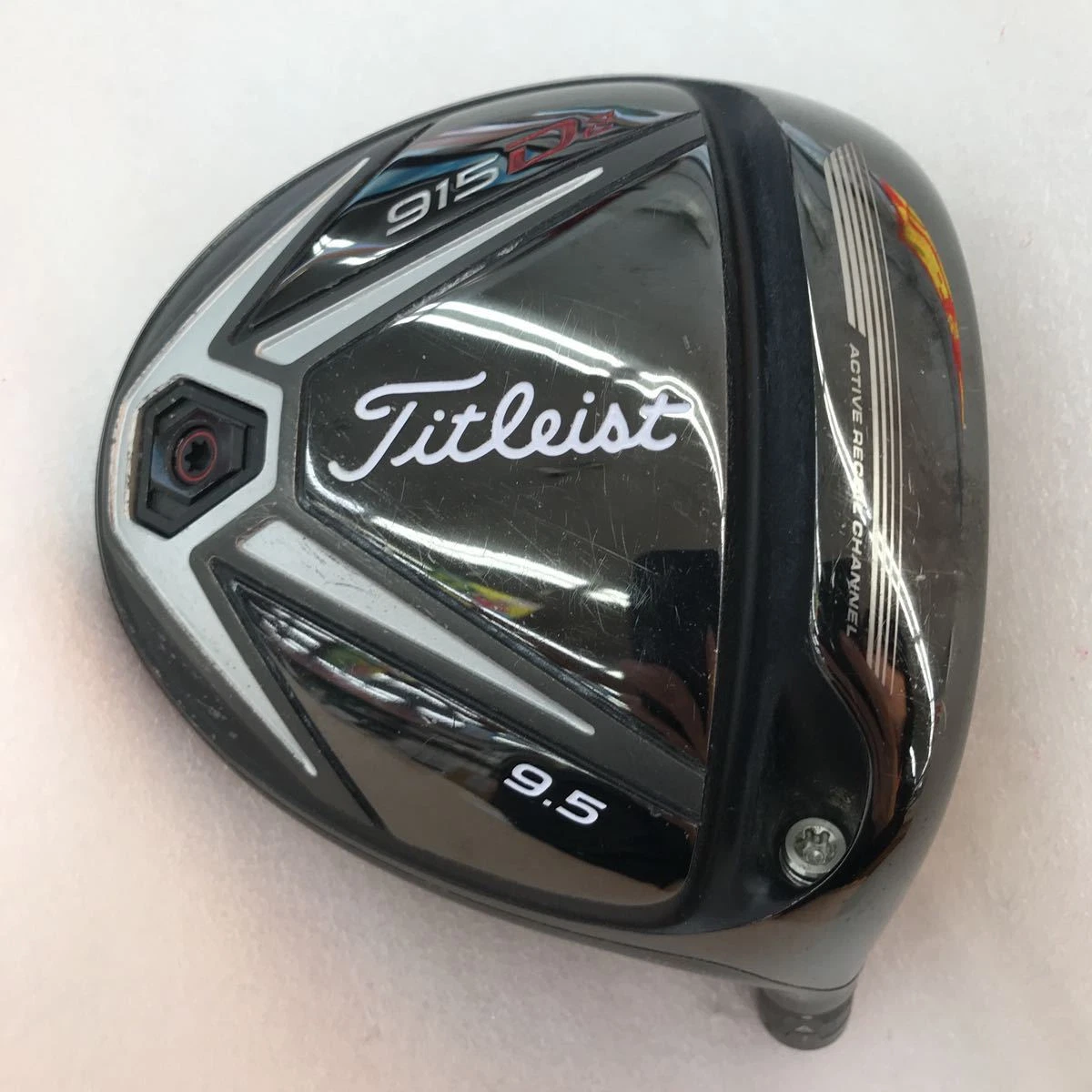 Titleist 915 D2 10.5* Driver Head Only Right Hand Excellent+++++