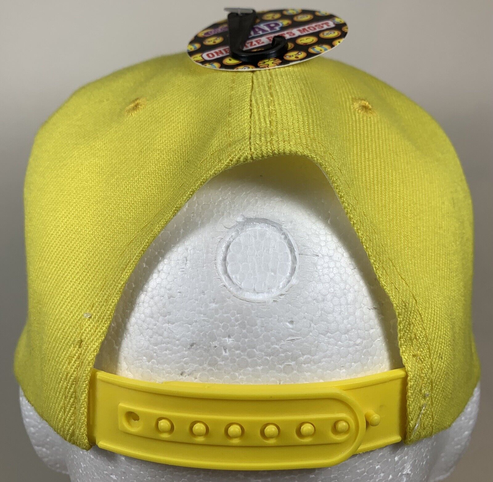 Kiss Face Emoji Hat Meme Happy Smiley Yellow Flirt Heart Cap Love Emotion