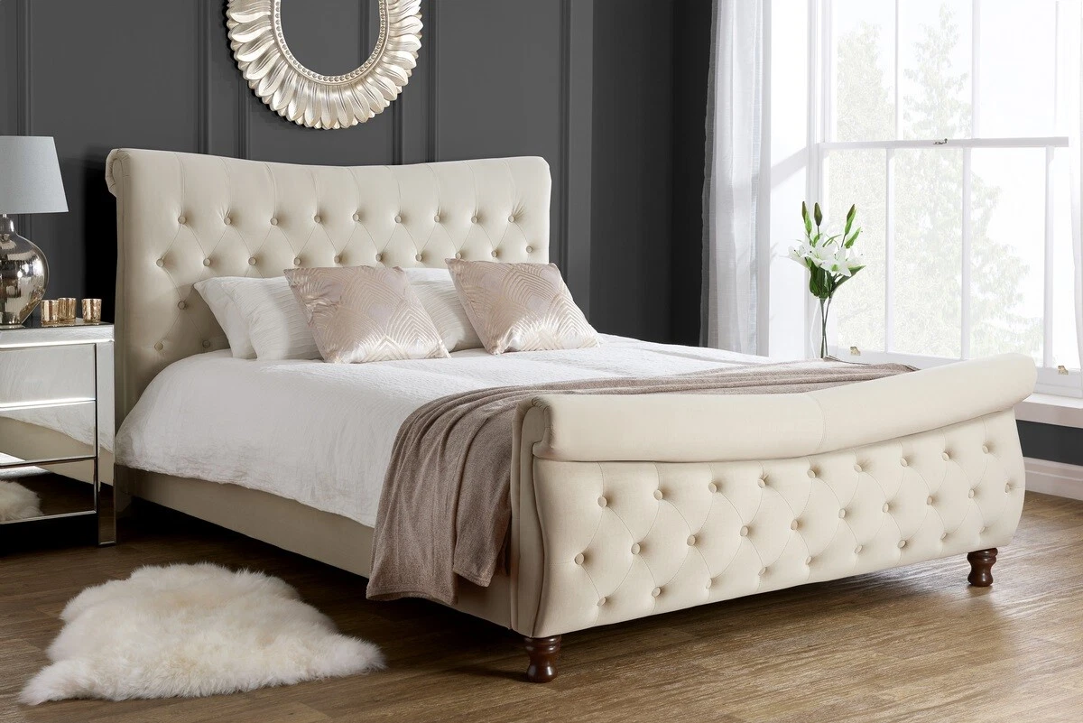 Quilted sleigh bed outlet