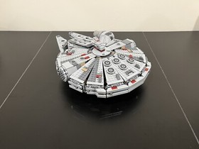 LEGO Star Wars: Millennium Falcon (75105)