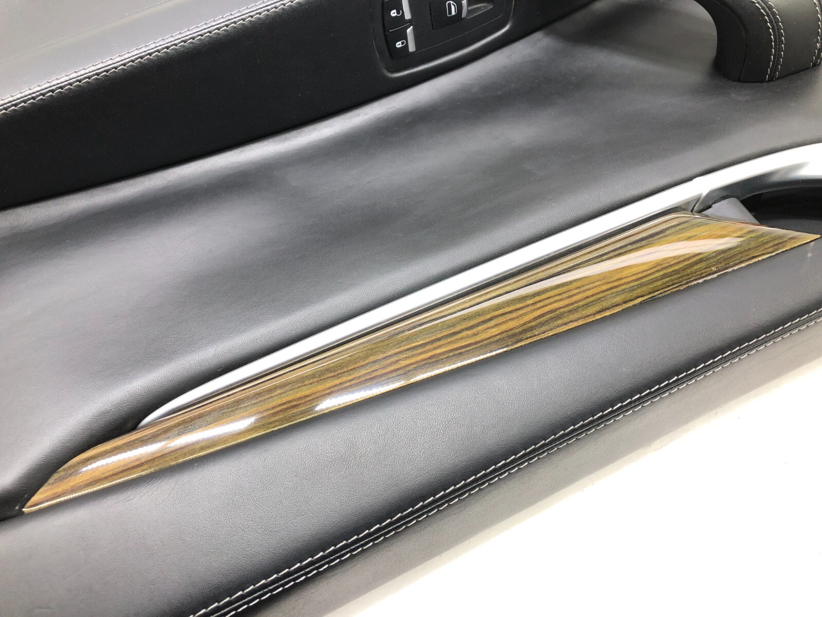 2014-2019 MASERATI GHIBLI SQ4 RIGHT PASSENGER FRONT DOOR PANEL TRIM OEM #NOTE.
