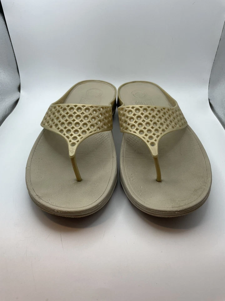 Sandalias Fitflop para mujer con cuña doradas talla 9 Foto 4 de 4