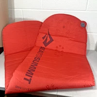 Sea to Summit Ultra Light S.I. Self-Inflating WR Women's Female Sleep Camp Pad