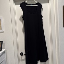 Women’s Old Navy Sleeveless Black Dress Size Large