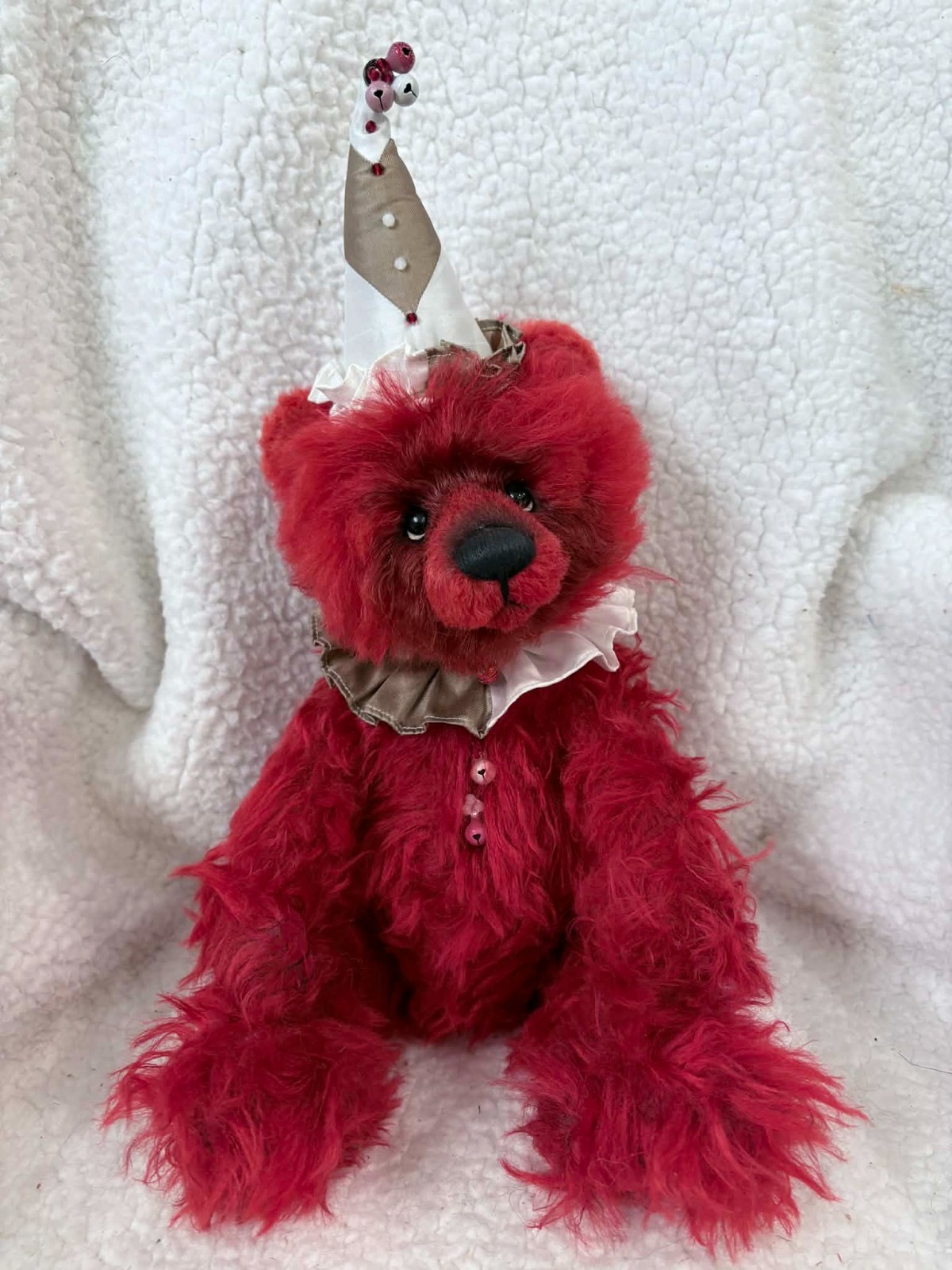 SKELTON CHARLIE BEARS 20215 MOHAIR ALPACA CLOWN BEAR 16"