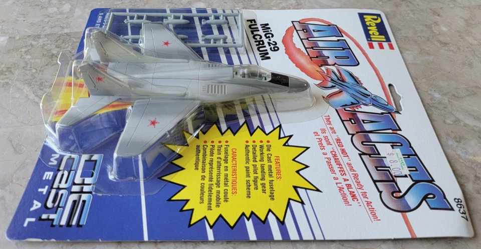 VINTAGE NEW 1990 REVELL AIR ACES DIECAST MIKOYAN MIG-29 FULCRUM RUSSIAN FIGHTER - Image 3 of 4