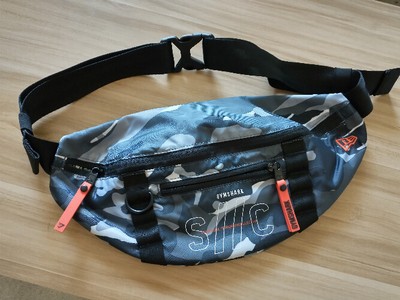 gymshark fanny pack