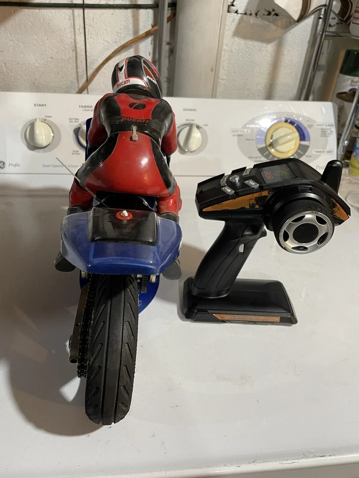 (RARA) MOTO THUNDER TIGER FM-1E YAMAHA R1 Foto 3 de 4