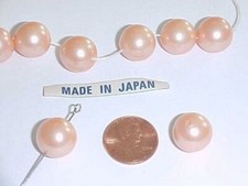 18 VINTAGE JAPANESE PEACH PEARL ROUND SMOOTH 14mm. BEADS L798
