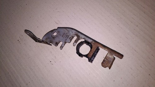 VW Polo 9N Original Kabelhalter unter Anlasser 6Q0971858M