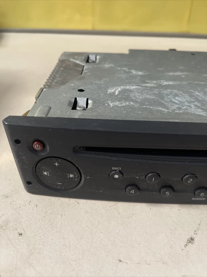 CD Autoradio Renault Laguna Clio Megane Scenic Fehlt Code 8200483751 - Bild 2 von 4