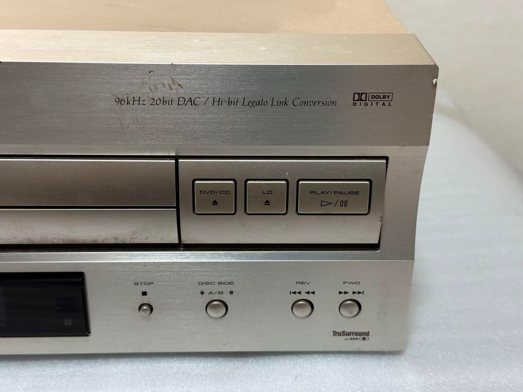 Pioneer DVL-909 LD / DVD / CD Laserdisc Player Operation Pioneer DVL-909 LD / DVD / CD Laserdisc Player Operation