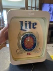 Vintage Miller Lite “A Fine Pilsner Beer” Lighted Bar Wall Sign 19 x 14-WORKING