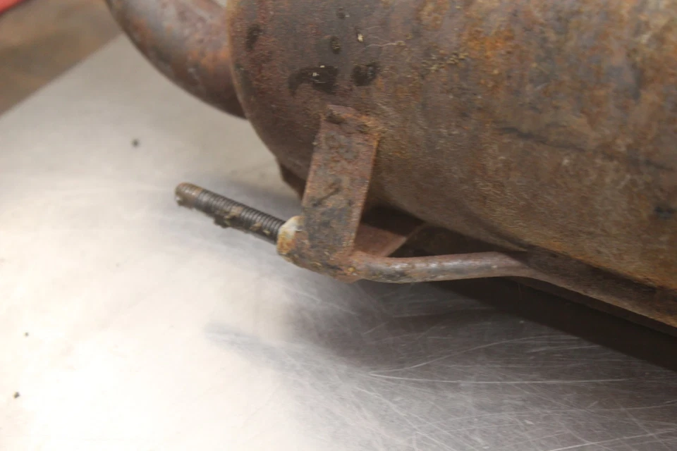 1988 Polaris Trail Boss 250 4 x 4 выхлопной трубы глушитель V769 - Изображение 4 из 4