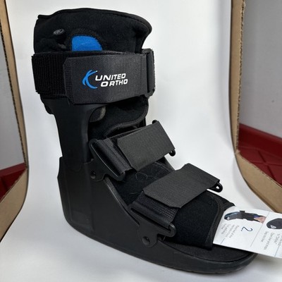 New United Ortho Air Cam Walker Fracture Boot, Medium Size, Black (A)