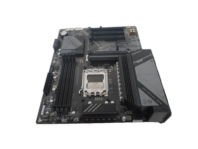 GIGABYTE B650 Eagle AX AM5 LGA 1718 AMD B650 ATX, DDR5 Triple M.2 -NOT WORKING-