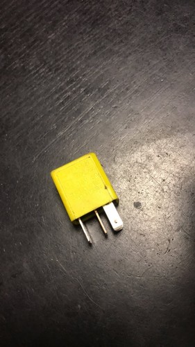 24433728 Relais 702.22 für Opel Zafira