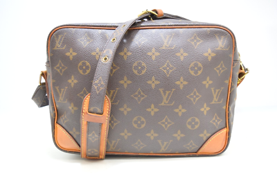 Auth Louis Vuitton Nile Crossbody Bag Monogram Canvas M45244 LV