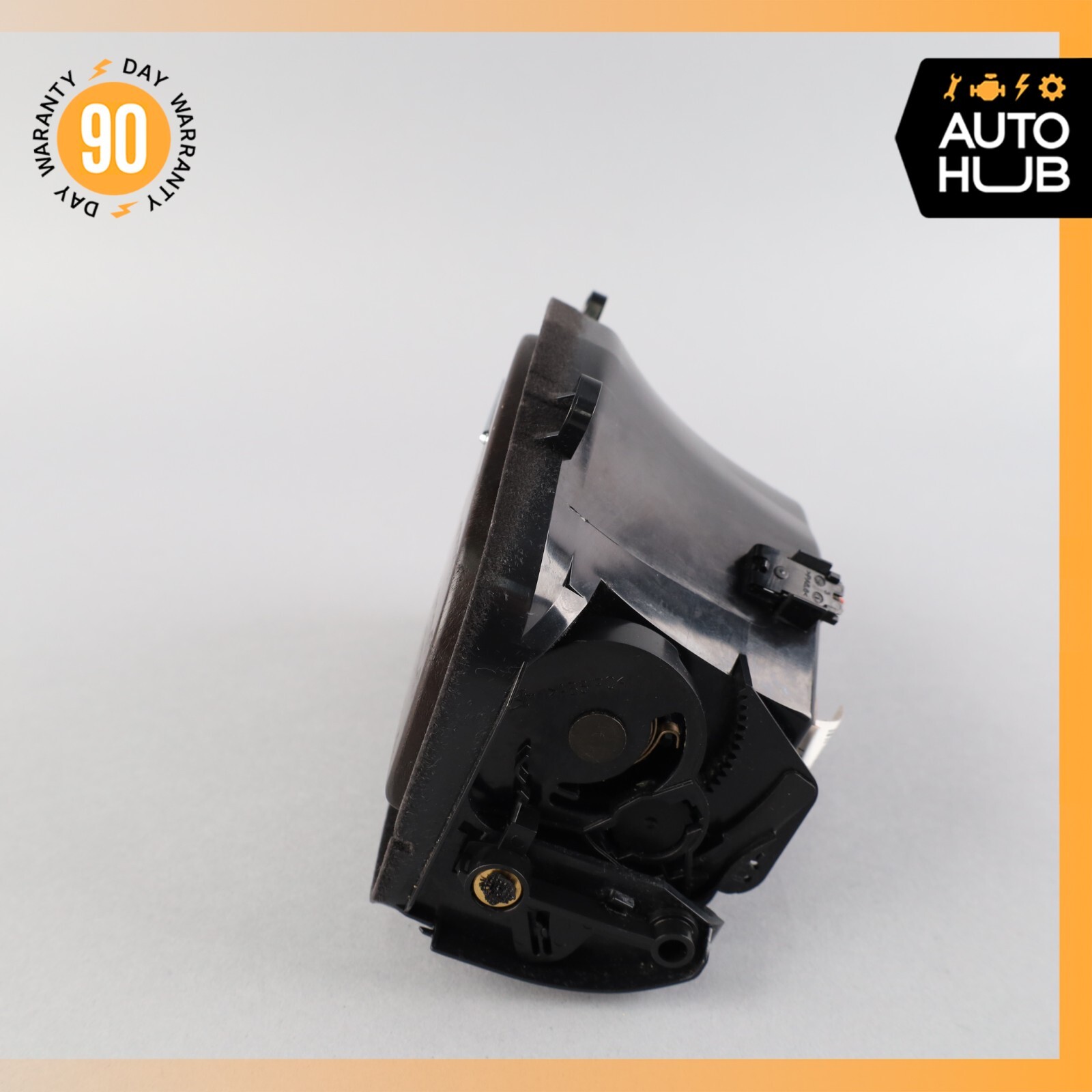 14-24 Maserati Quattroporte M156 Center Console Phone Holder Compartment OEM 32k