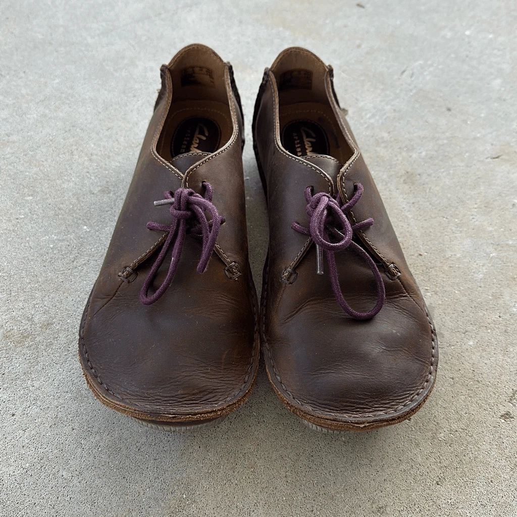 Scarpe stringate Clarks Artisan Janey Mae Oxford in pelle marrone da donna taglia 9