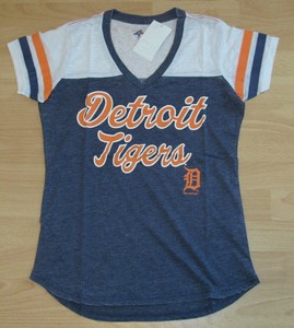 detroit tigers women's apparel