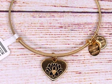 NEW NWT Alex and Ani Lotus Peace Petal Heart Charm Shiny Gold Bracelet