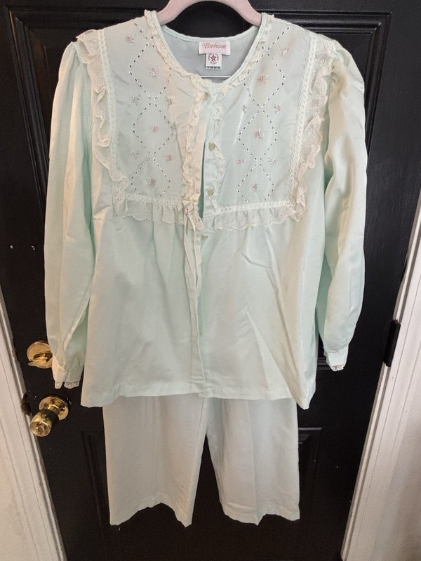 Vintage Pajama Set Barbizon  Nightgown Top Pants Sea foam Green Shirt S M