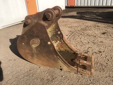 Excavator Digger Bucket 80mm Pins