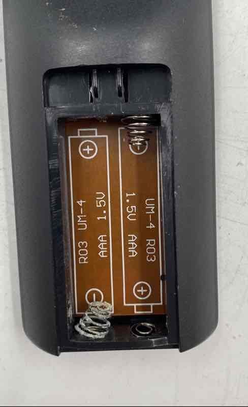 DBPower LED-86 Black HD Home Theater Desktop Projector With Remote And Cables