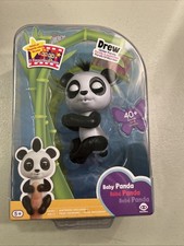 NEW Fingerlings Glitter BABY PANDA DREW White  Black Interactive WowWee 3564