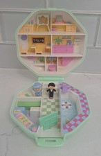 Vintage 1990 Polly Pocket POLLY'S SCHOOL Playset Complete w/ Figures Near Mint