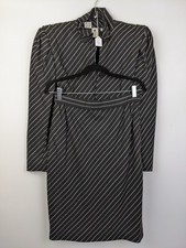 Vintage Ungaro Paris 2pc Black Wool Skirt Suit Size Medium Classic Classy Office