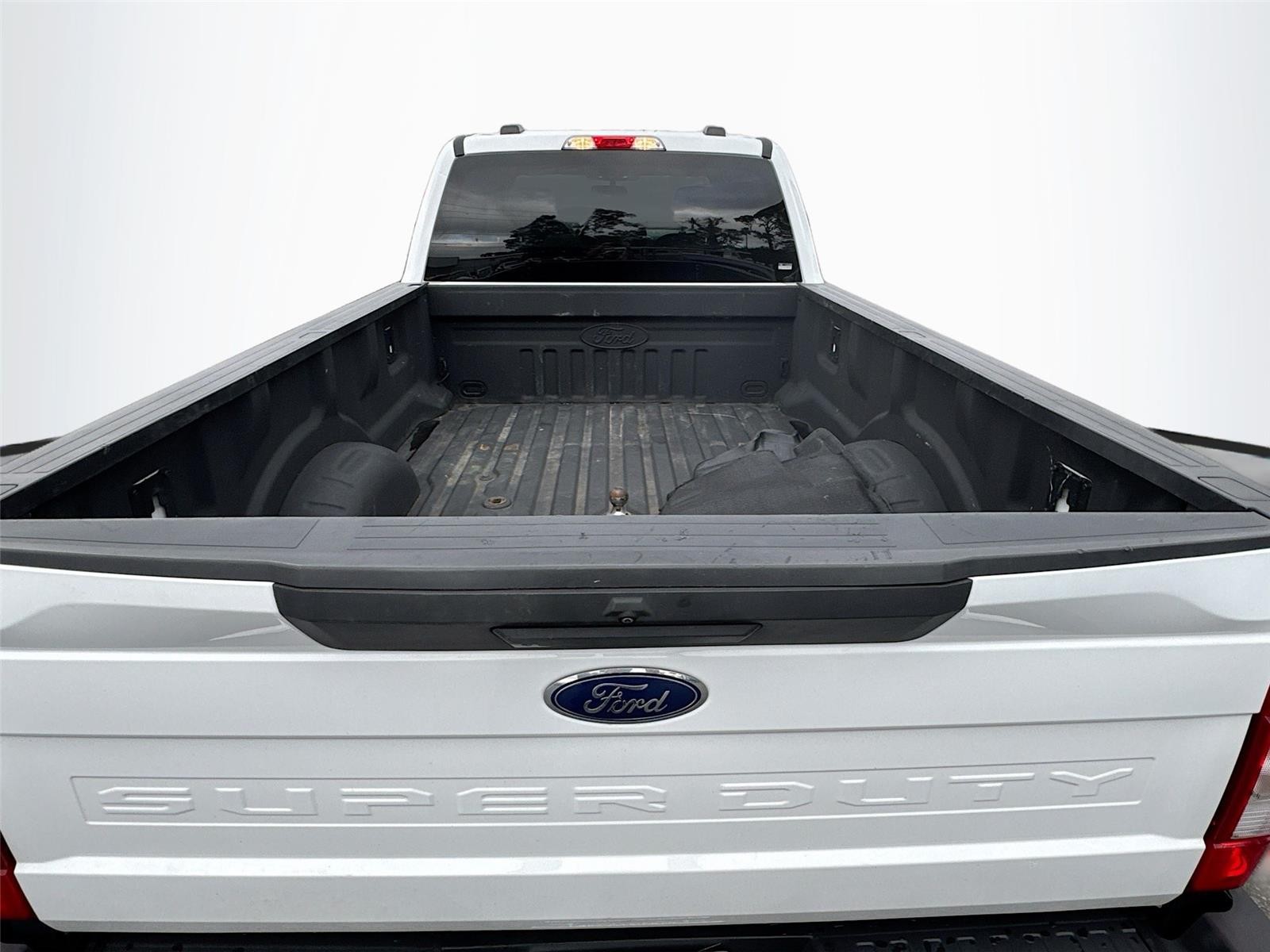 2022 Ford Super Duty F-350 DRW XLT thumbnail 24