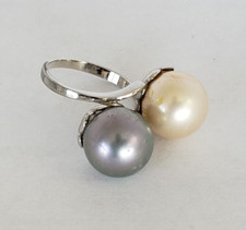 Vintage Sterling Silver Large Faux Pearls Ring - Sz 7
