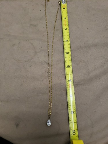 J.h Vintage Teardrop Necklace - Picture 3 of 12