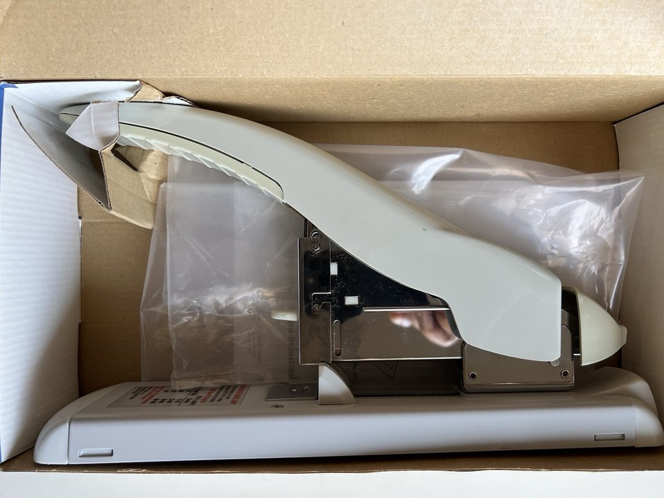 Swingline Deluxe HeavyDuty Stapler, 160Sheet Capacity, 39002 eBay